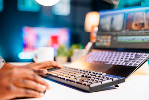 Connect Momentum Hub